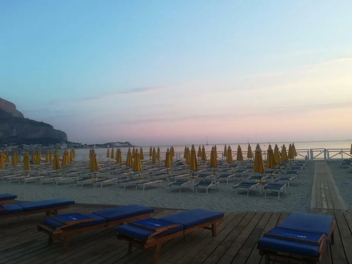 Hotel La Stanza Di Angi A Mondello Palermo